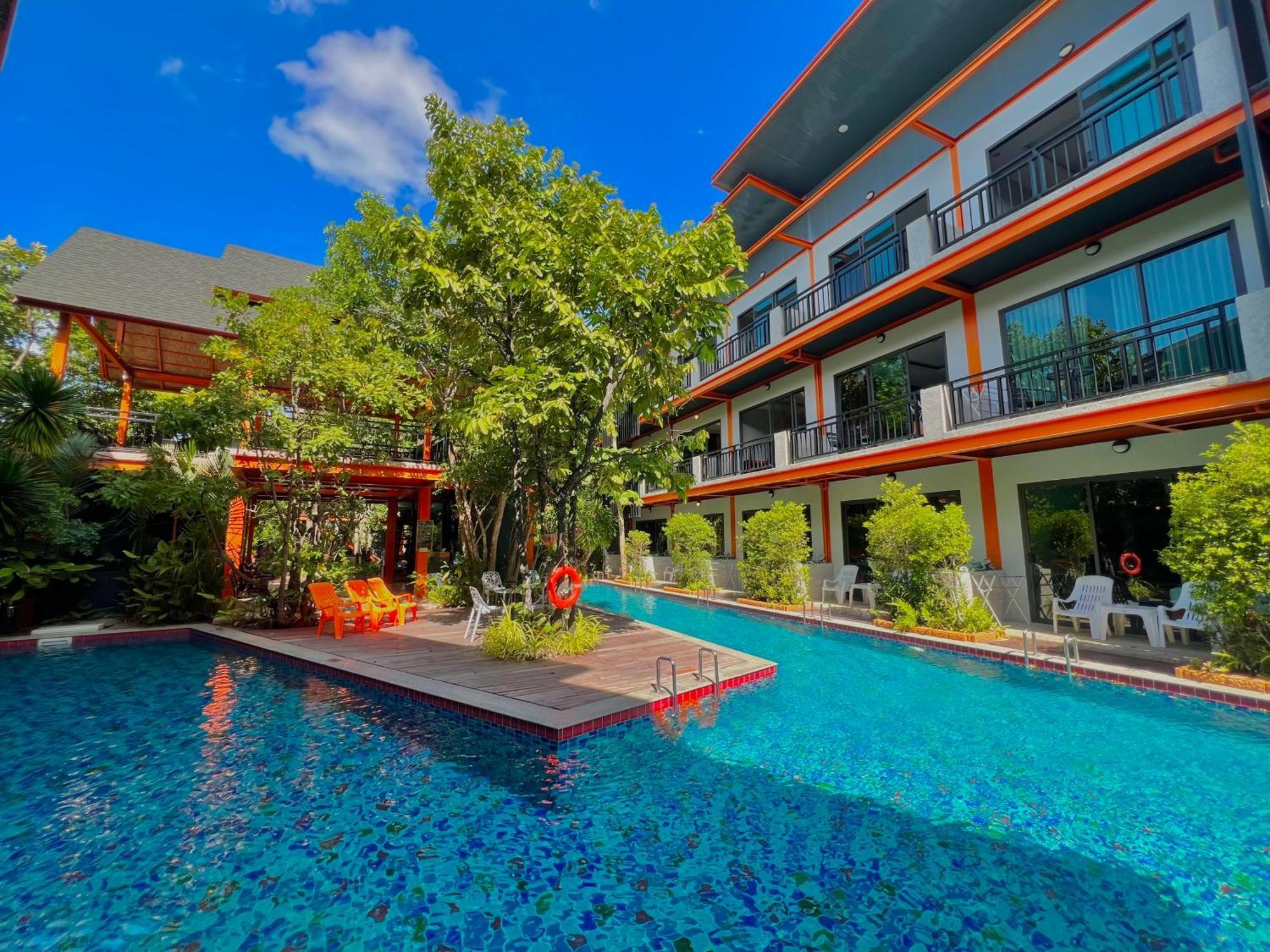 Wow Phuket Hotel ภายนอก รูปภาพ